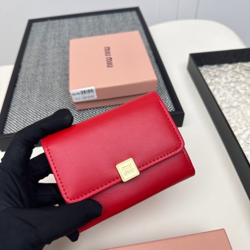 高品質 ミュウミュウ n級品 短財布