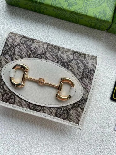 大人気 グッチ コピーおすすめ 短財布