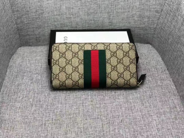 超奇跡の入荷☆ グッチ コピーおすすめ 長財布