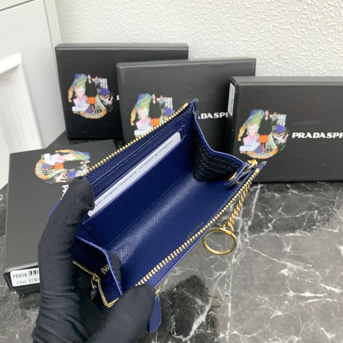 稀少 プラダ コピー 短財布