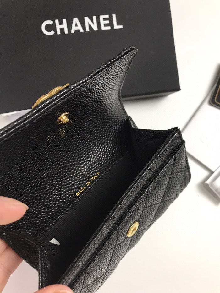稀少 シャネル コピーおすすめ 短財布