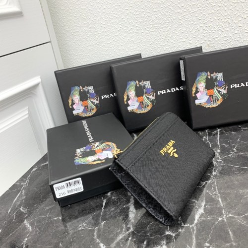 【話題商品！】 プラダ 激安偽物 短財布