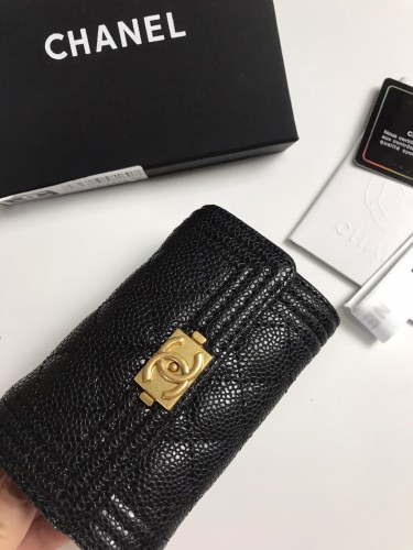 稀少 シャネル コピーおすすめ 短財布