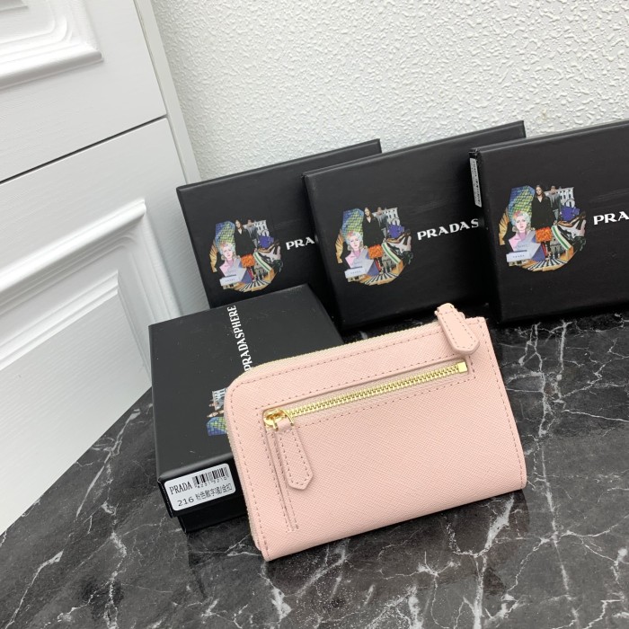 日本未入荷 プラダ n級品 短財布