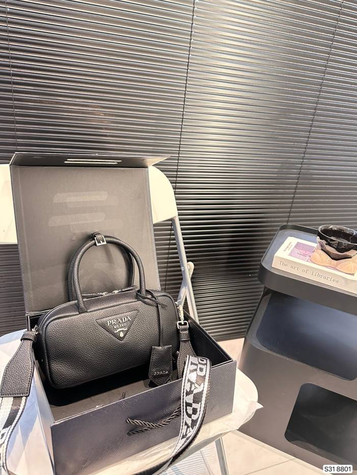 【限定】プラダ スーパーコピー レディース ショルダーバック