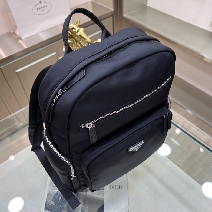 【話題商品！】プラダ 激安通販 メンズ リュックバック