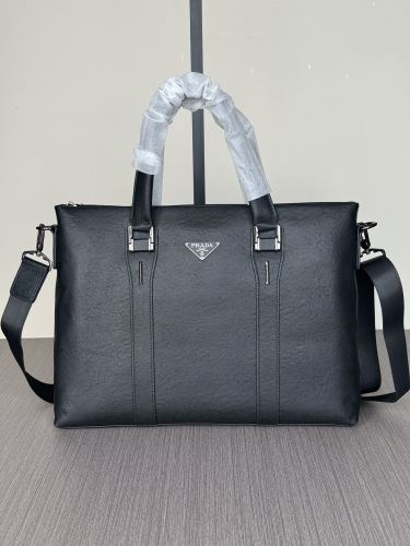 超奇跡の入荷☆ プラダ コピー の手提げブリーフケース