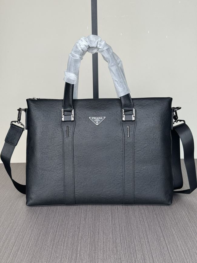 超奇跡の入荷☆ プラダ コピー の手提げブリーフケース
