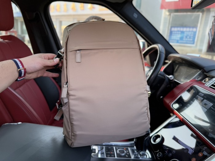超奇跡の入荷☆ プラダ n級品 メンズの手提げリュック