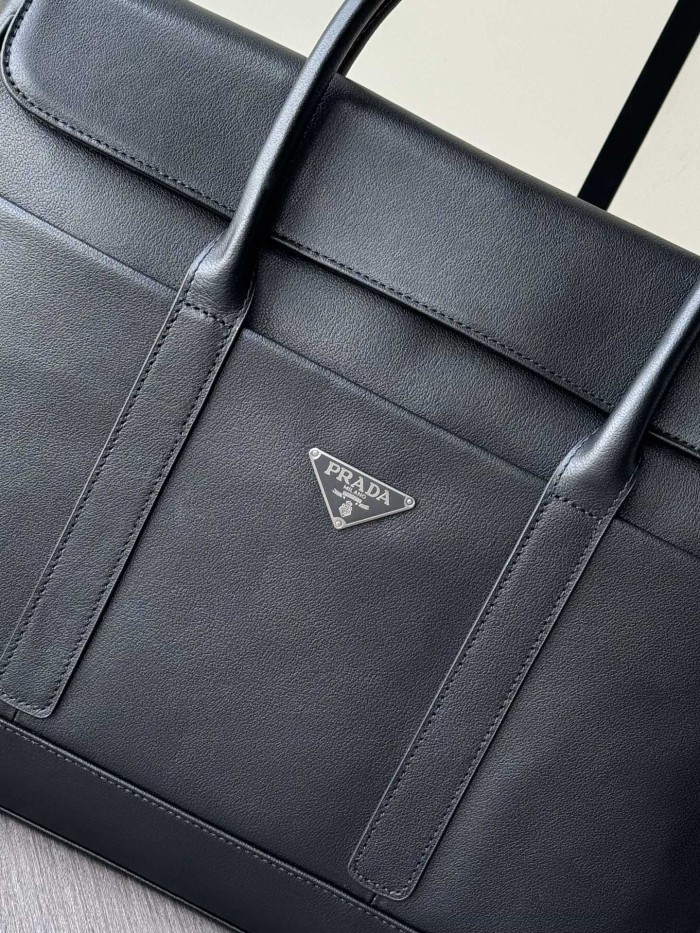 【限定】プラダ n級品 手提げブリーフケース