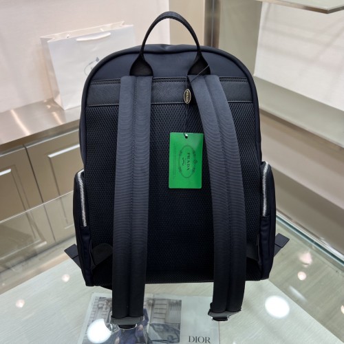 【話題商品！】プラダ 激安通販 メンズ リュックバック