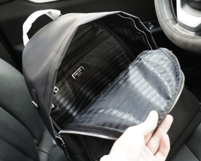 ★超人気 プラダ n級品 メンズの手提げリュック