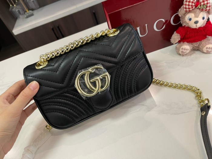 【限定】 グッチ n級品 ショルダーバック