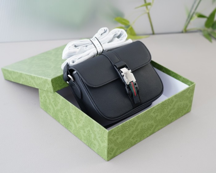 【話題商品！】グッチ 激安通販 ショルダーバック