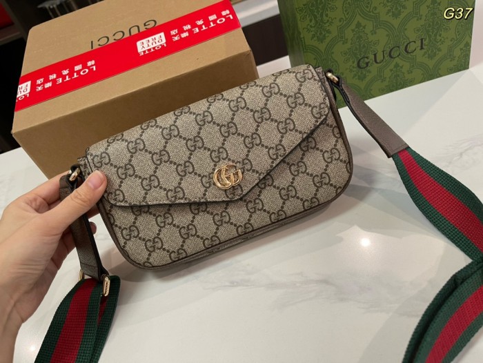 使い勝手良し グッチ コピー ショルダーバック
