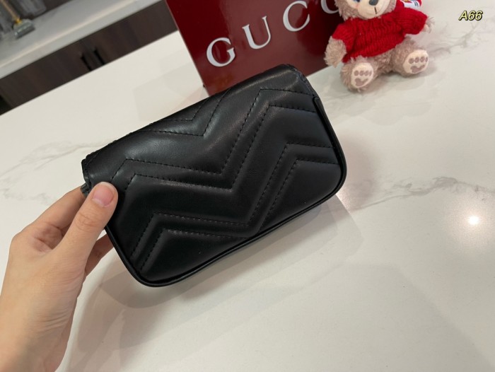 【話題商品！】グッチ コピーおすすめ ショルダーバック