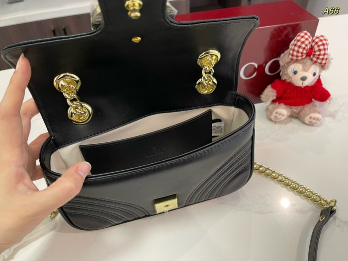 【限定】 グッチ n級品 ショルダーバック
