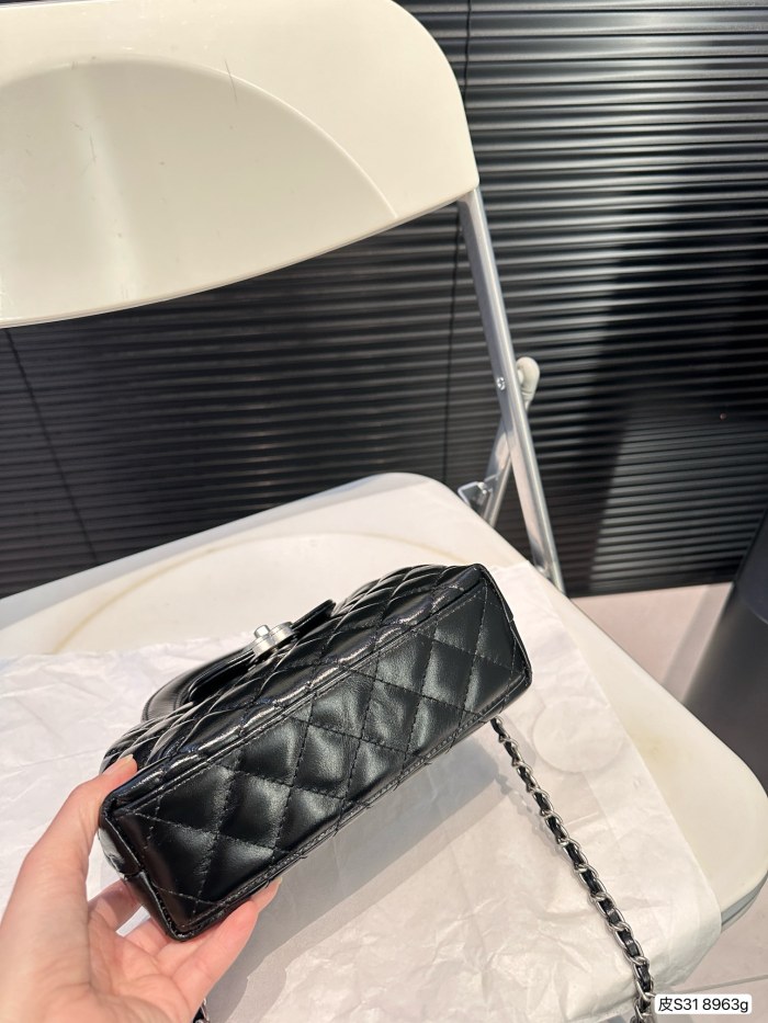 超奇跡の入荷☆ シャネル 激安通販 ショルダーバック