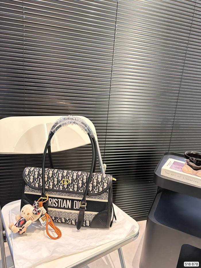 稀少 ディオール スーパーコピー ショルダーバック