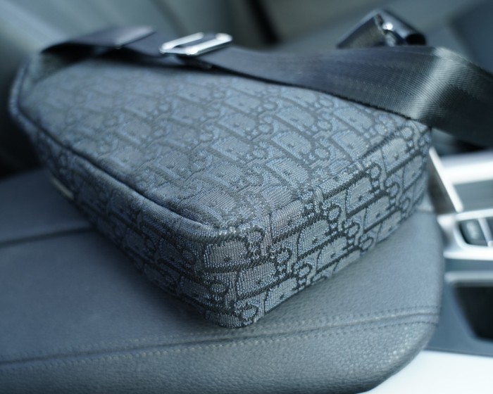 ★超人気 ディオール n級品 ショルダーバック