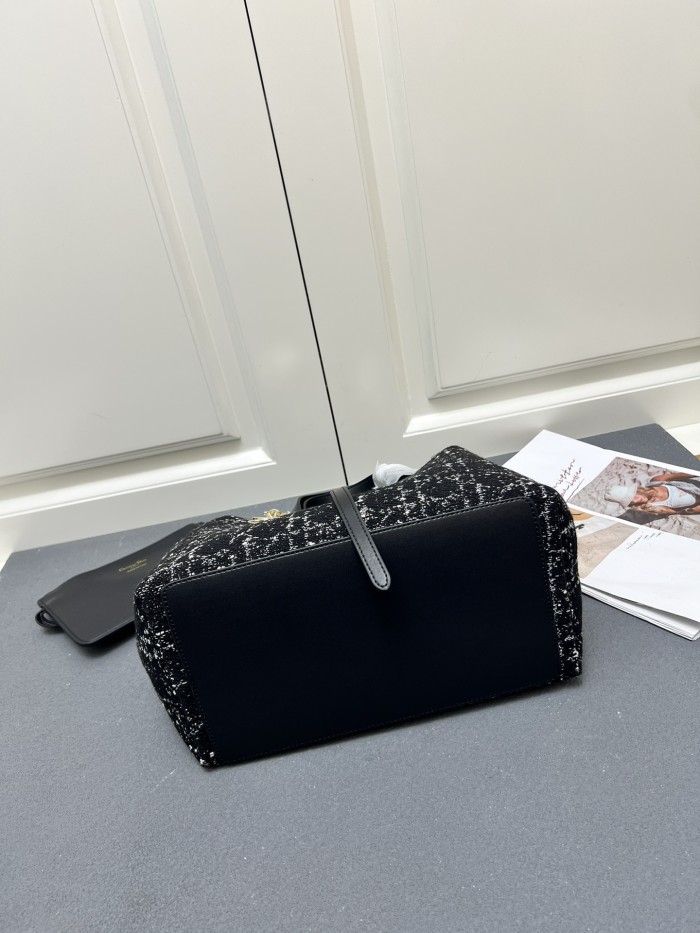 日本未入荷 ディオール n級品 ショルダーバック
