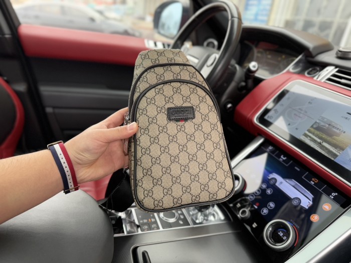 超奇跡の入荷☆ グッチ n級品 ショルダーバック
