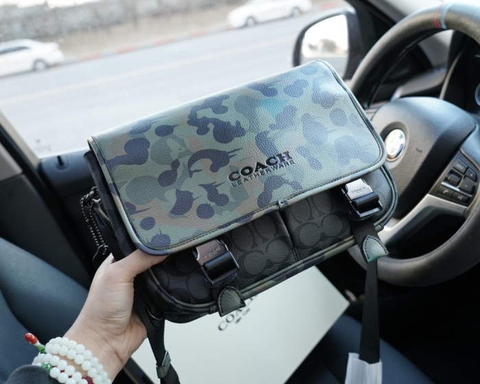 超奇跡の入荷☆ コーチ n級品 ショルダーバック