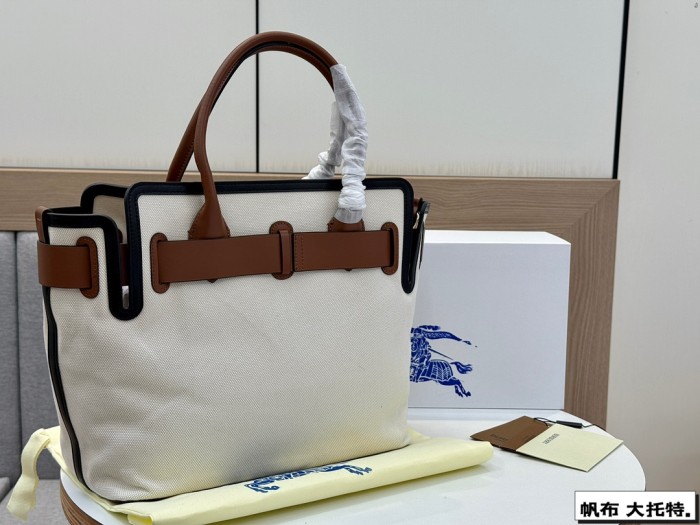 【限定】 バーバリー スーパーコピー ハンドバック
