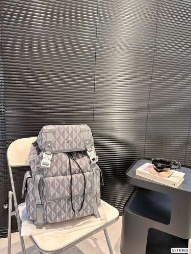超奇跡の入荷☆ ディオール 激安通販 リュックバック