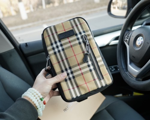 稀少 バーバリー n級品 ショルダーバック