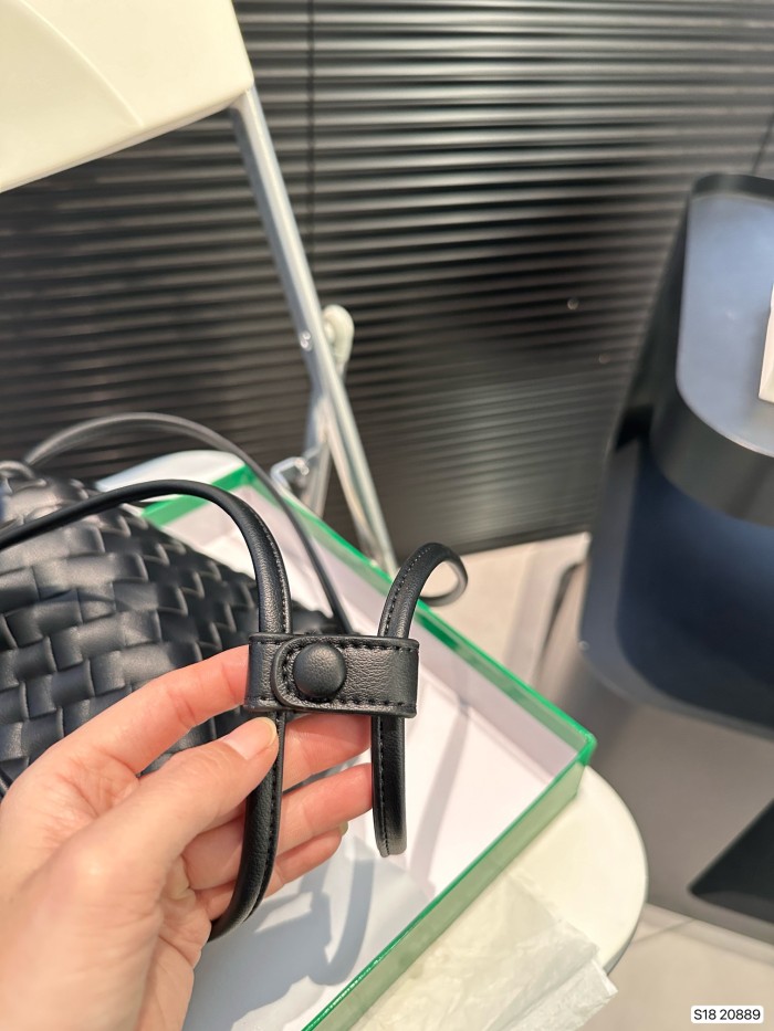 【話題商品！】 ボッテガヴェネタ 激安通販 ショルダーバッグ