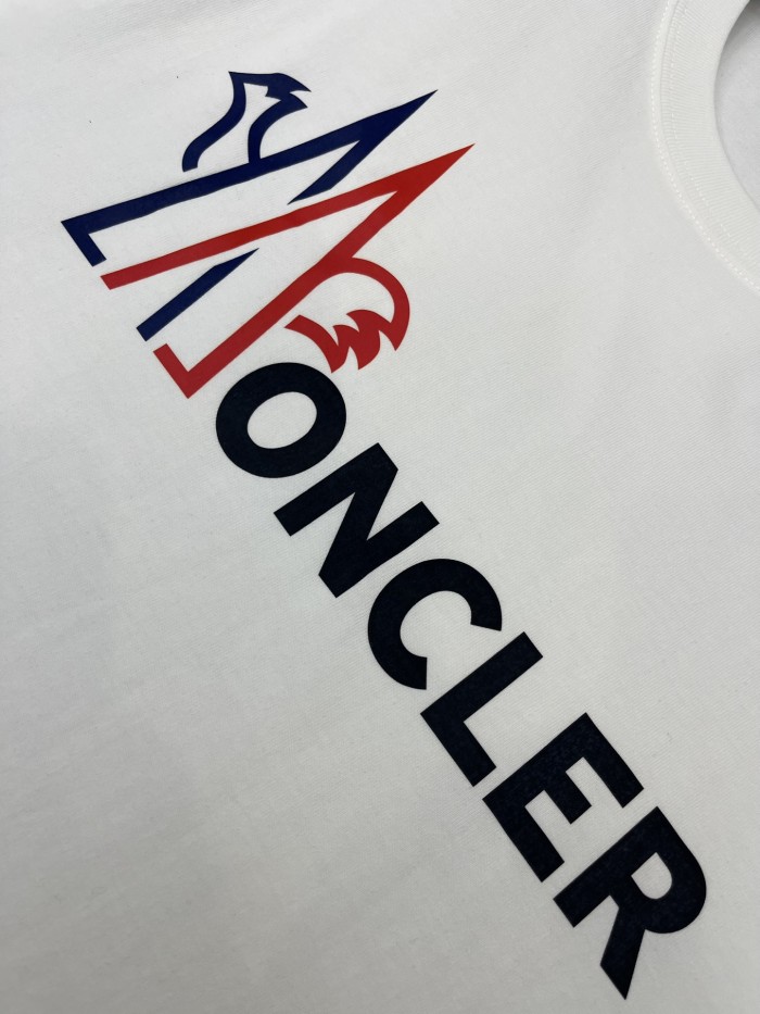稀少 モンクレール 激安通販 アルファベットロゴラウンドネック長袖Tシャツ2色