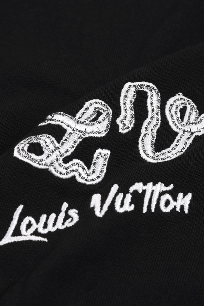 稀少 ルイヴィトン コピー  Louis Vuitton2025 ssの新型Tアップ