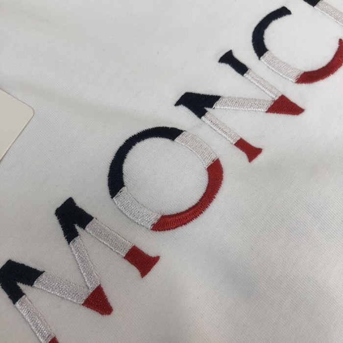 ★超人気 モンクレール 激安通販  2025春夏新発売コーナーシリーズコットンTシャツ