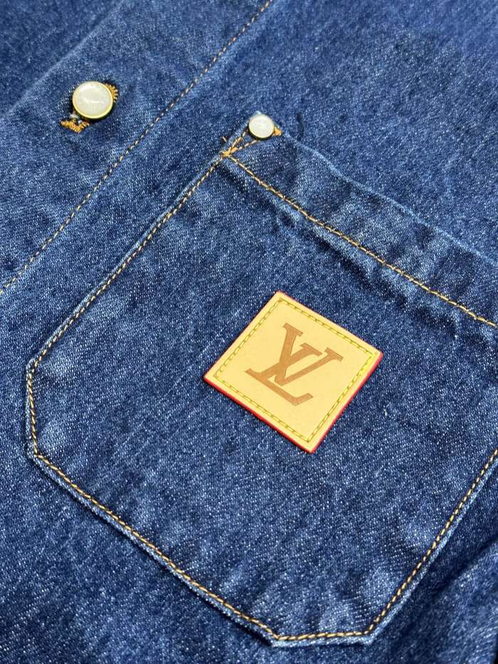 累積売上総額第１位！ ルイヴィトン n級品 25ssLvタンニン半袖シャツ従業員服