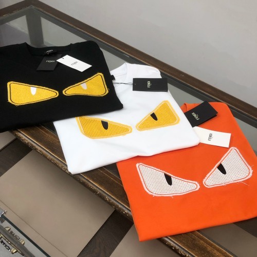 一目惚れ♪ フェンディ偽物通販  2025の最新半袖Tシャツ
