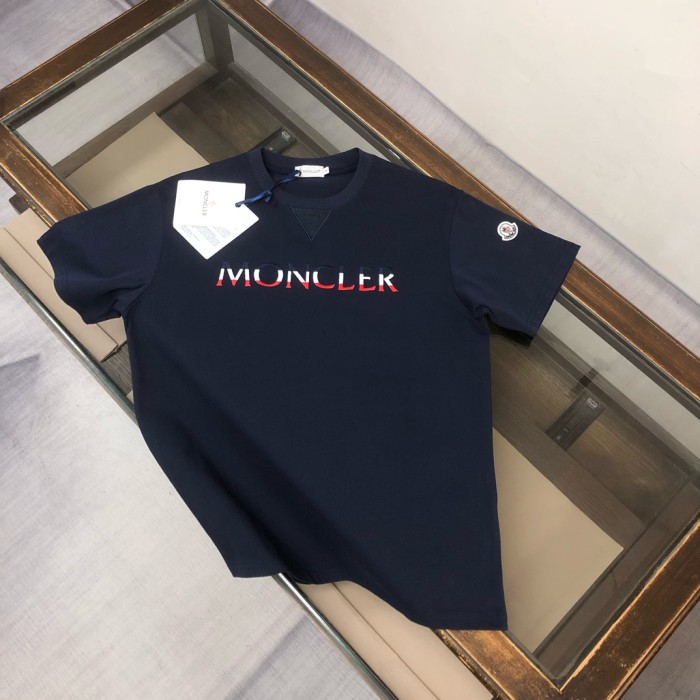 大人気 モンクレール コピー  2025春夏新発売コーナーシリーズコットンTシャツ