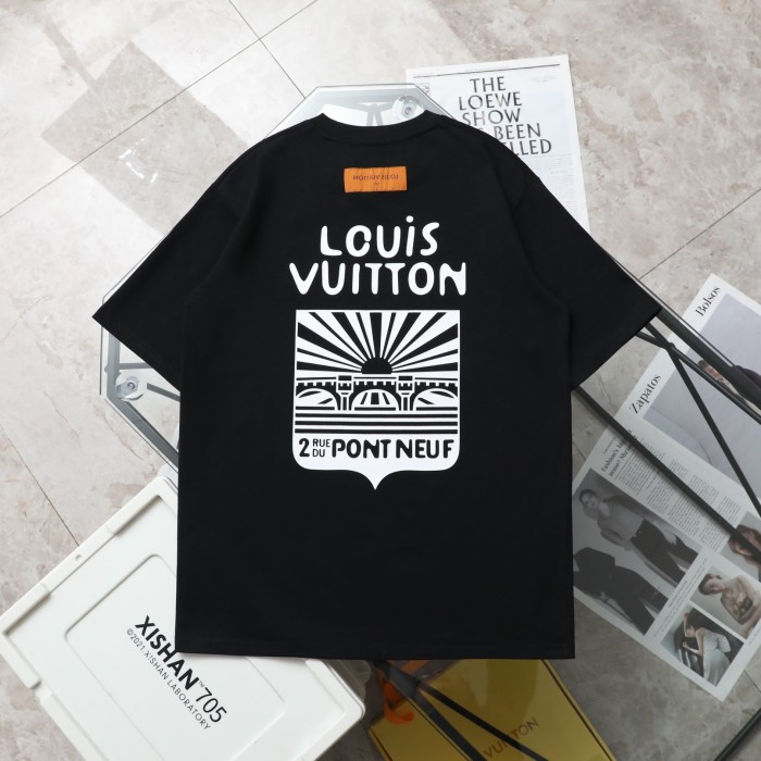 ★超人気 ルイヴィトン 激安通販 25 ss前後プリントカジュアル半袖Tシャツ