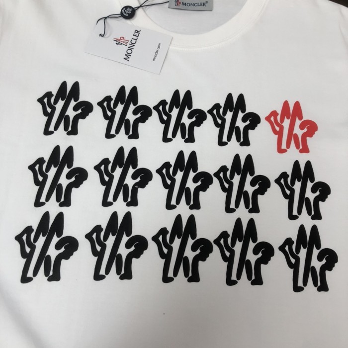 一目惚れ♪ モンクレール n級品 2025最新の半袖Tシャツ