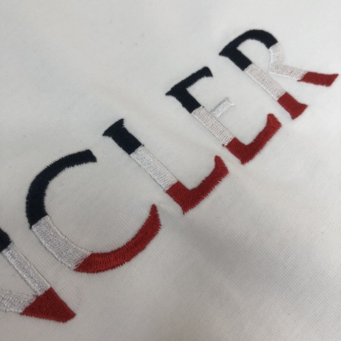 ★超人気 モンクレール 激安通販  2025春夏新発売コーナーシリーズコットンTシャツ