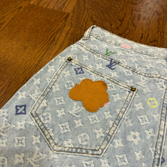 超奇跡の入荷☆ ルイヴィトン 激安通販 25 ssカラーアルファベットロゴ刺繍老花満印ボタン