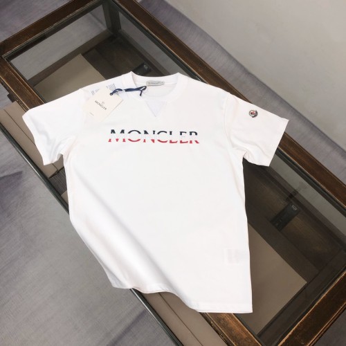 ★超人気 モンクレール 激安通販  2025春夏新発売コーナーシリーズコットンTシャツ