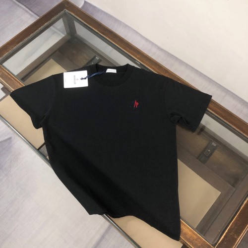 超話題! モンクレール 激安偽物 2025春夏新作男女同型半袖Tシャツ