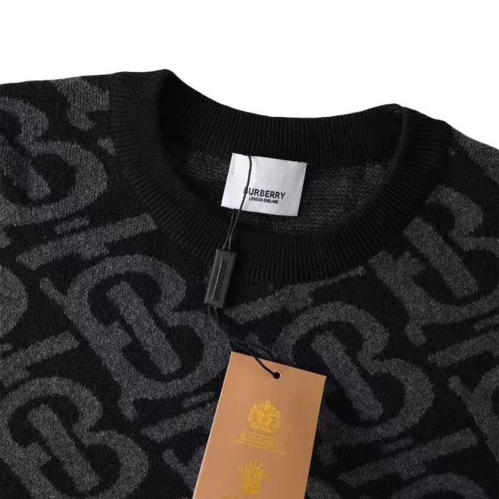 高品質  バーバリー 激安偽物 クルーネックニット定番ジャカードクラフトセーター半袖Tシャツ