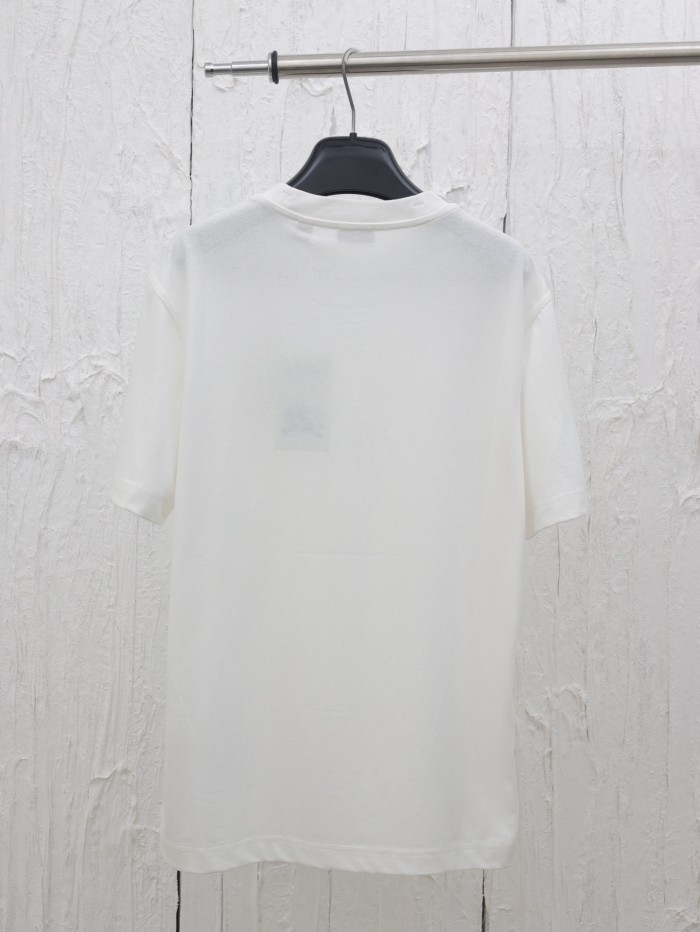 超話題! バーバリー n級品 25ss春夏新作ロゴ馬術騎士プリント丸首Tシャツ