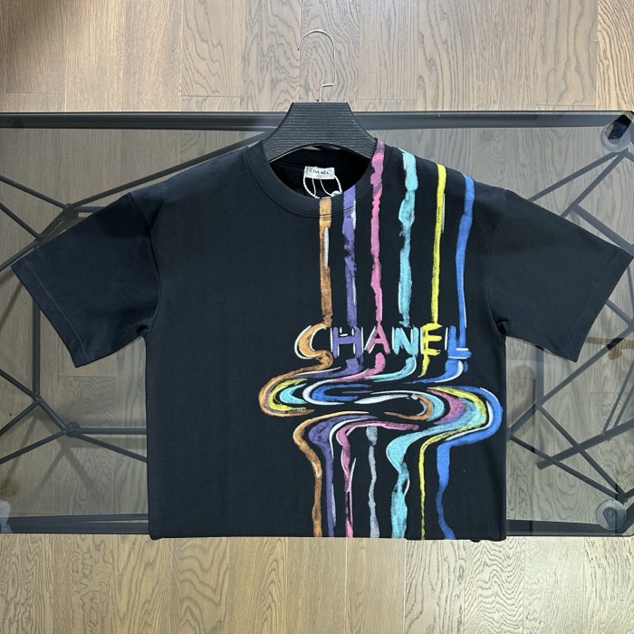 使い勝手良し シャネル スーパーコピー 2025春夏カラープリントロゴ半袖Tシャツ
