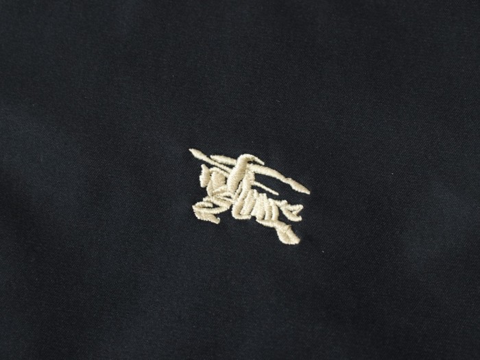 新作 バーバリー 偽物通販  2025 ss戦馬刺繍開襟ジャケット