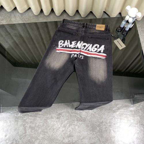 新作 バレンシアガ n級品 アルファベット前後の波ロゴプリントジーンズ