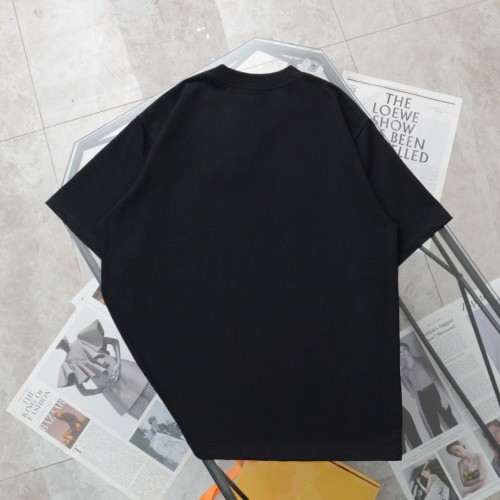 新作 バレンシアガ コピー ファジィコーラインキプリントロゴ半袖Tシャツ