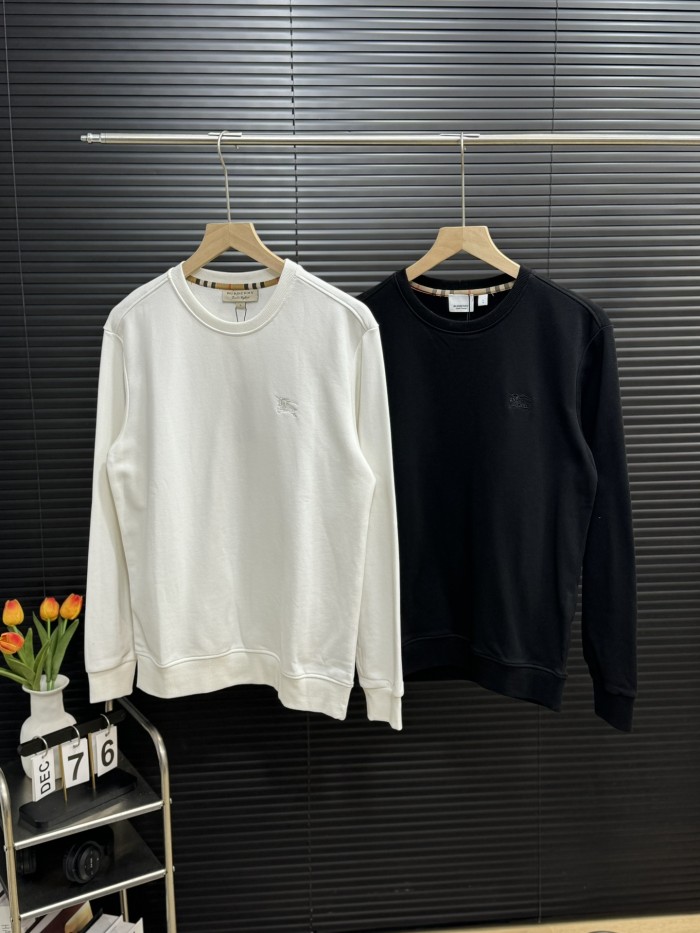 一目惚れ♪  バーバリー スーパーコピー 25ss秋の定番戦馬刺繍LOGOカップル丸首パーカー2色